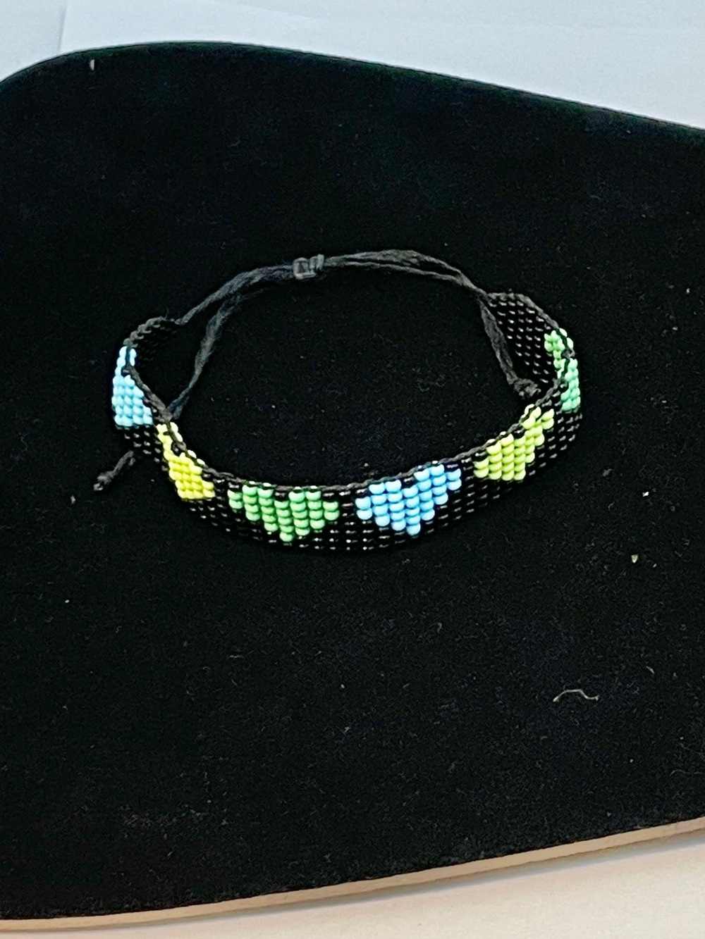 Native Am Style Seed Bead Bracelet Cuff Hearts Multicolor Black Cord Adjustable